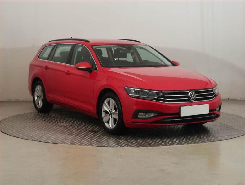 Volkswagen Passat - hlavní foto