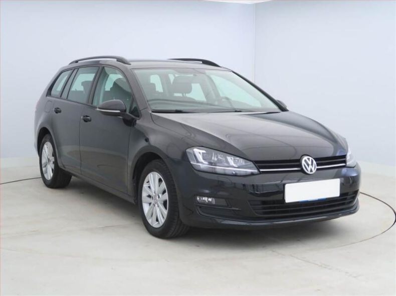 Volkswagen Golf - hlavní fotka inzerátu