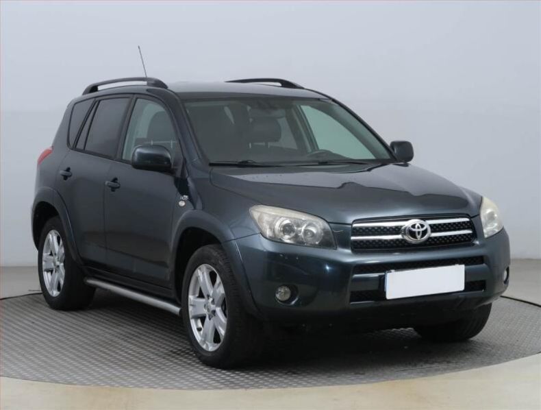 Toyota RAV 4 - hlavní fotka inzerátu