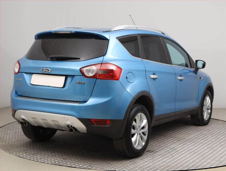 Ford Kuga - hlavní fotka