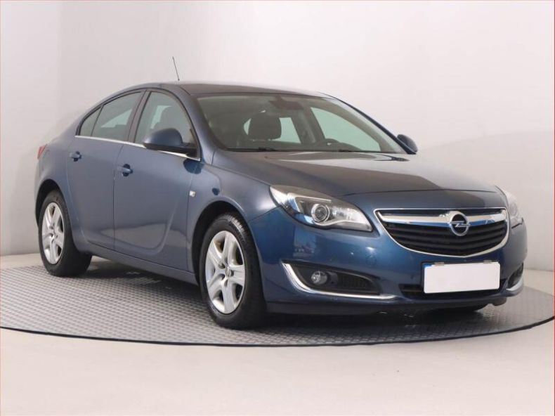 Opel Insignia - hlavní foto