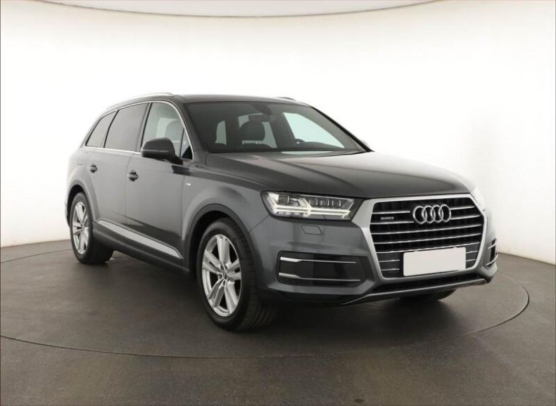 Audi Q7 - hlavní foto