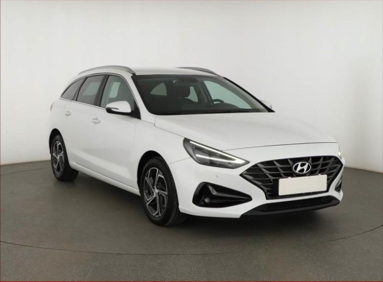 Hyundai i30 - hlavní foto