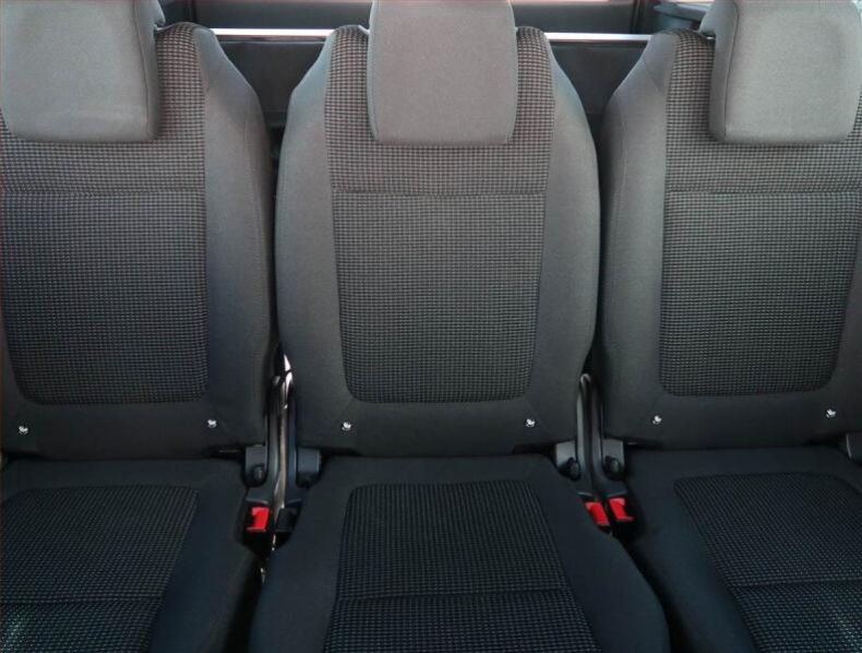 Peugeot 5008 - hlavní fotka