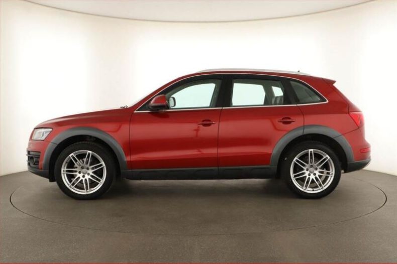 Audi Q5 - hlavní fotka