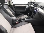 Volkswagen Passat - fotka číslo 8