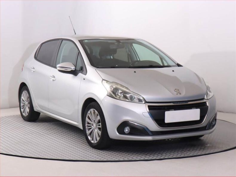 Peugeot 208 - hlavní fotka inzerátu
