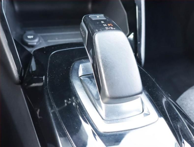 Peugeot 208 - hlavní fotka inzerátu