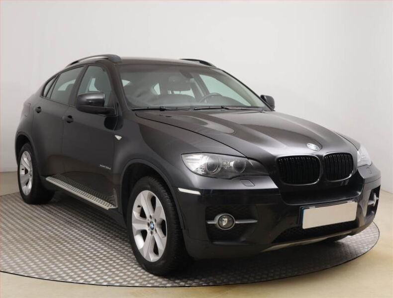 BMW X6 - hlavní foto