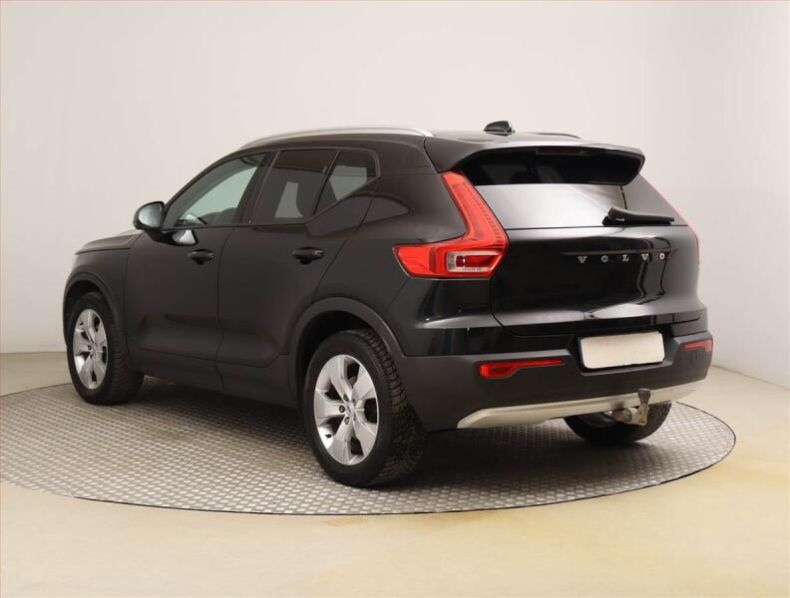 Volvo XC40 - hlavní fotka