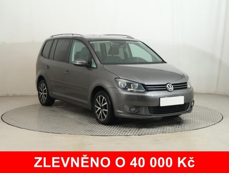 Volkswagen Touran - hlavní foto