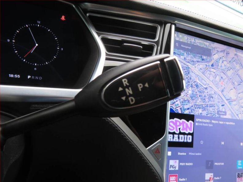 Tesla S-type - hlavní fotka