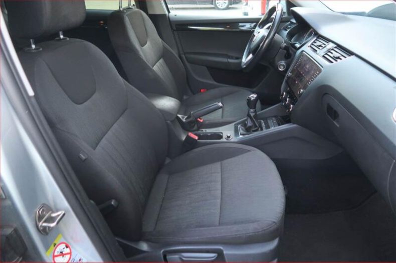 Škoda Octavia - hlavní fotka