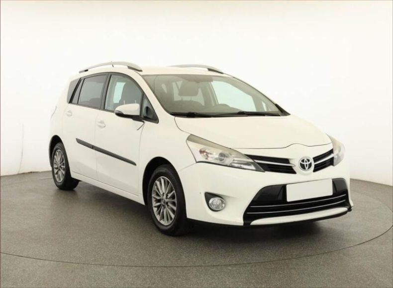 Toyota Verso - hlavní fotka inzerátu
