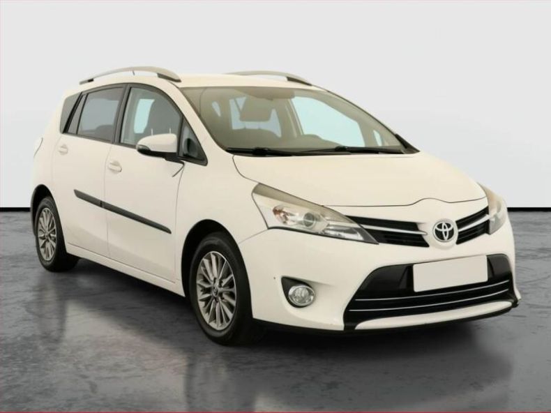 Toyota Verso - hlavní fotka inzerátu