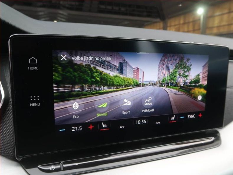 Škoda Octavia - hlavní fotka