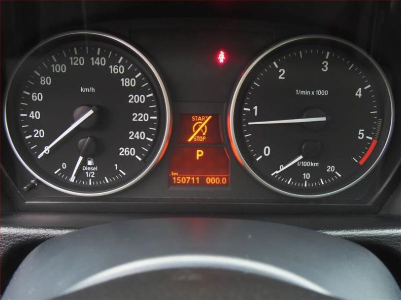 BMW X1 - hlavní fotka