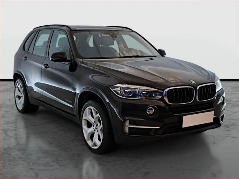 BMW X5 - hlavní fotka inzerátu