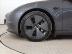 Tesla Model 3 - fotka číslo 13