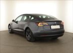Tesla Model 3 - fotka číslo 3