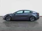 Tesla Model 3 - fotka číslo 2