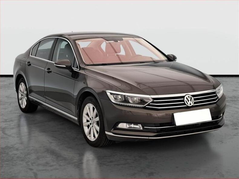 Volkswagen Passat - hlavní fotka inzerátu