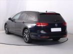 Volkswagen Passat - fotka číslo 3