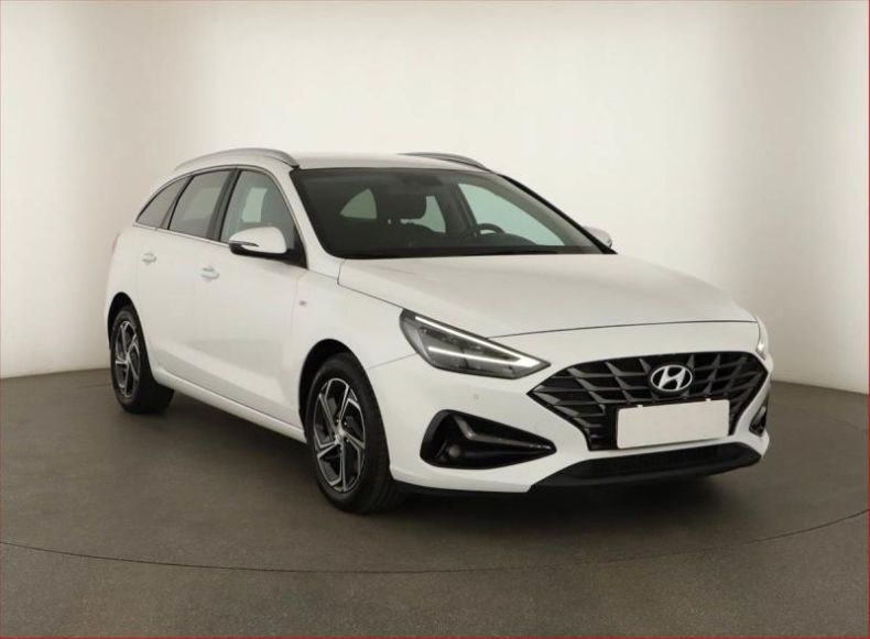 Hyundai i30 - hlavní foto