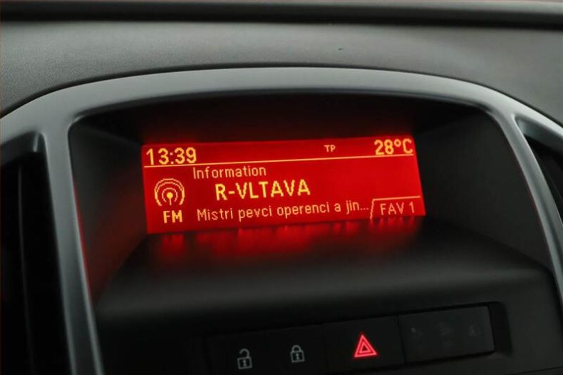 Opel Astra - hlavní fotka
