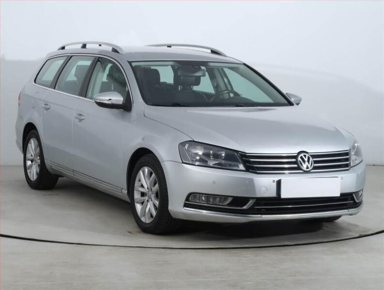 Volkswagen Passat - hlavní fotka inzerátu