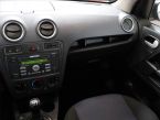 Ford Fusion - fotka číslo 7
