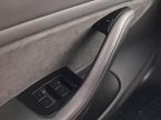 Tesla Model 3 - fotka číslo 10