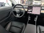 Tesla Model 3 - fotka číslo 5