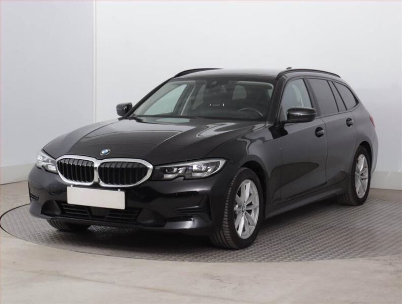 BMW Řada 3 - hlavní fotka