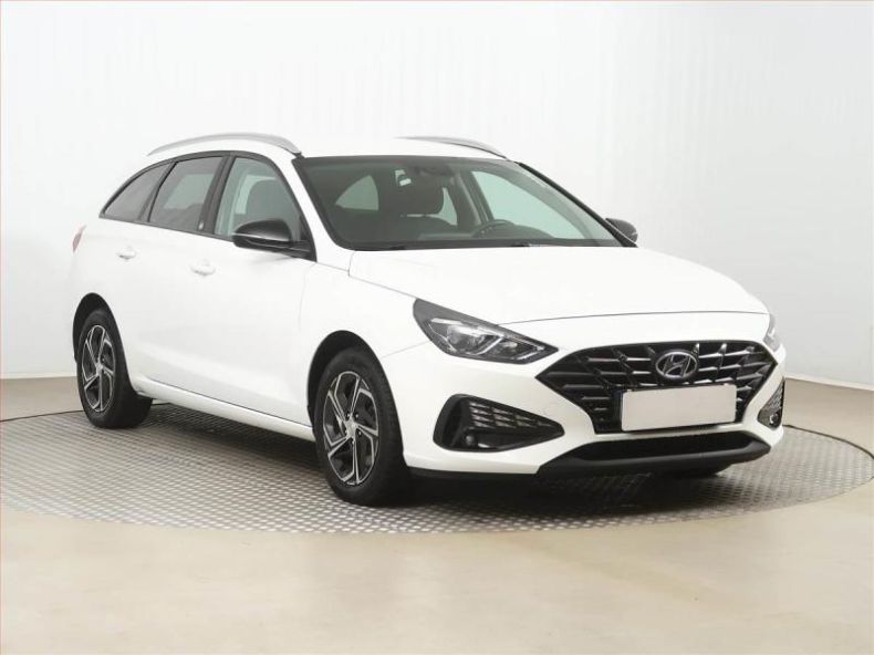Hyundai i30 - hlavní foto