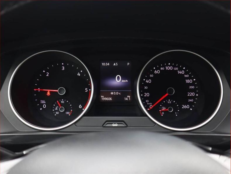 Volkswagen Tiguan - hlavní fotka