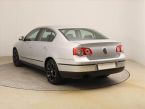 Volkswagen Passat - fotka číslo 3