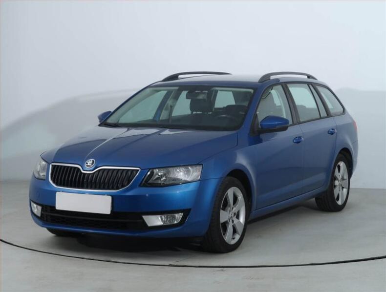 Škoda Octavia - hlavní fotka