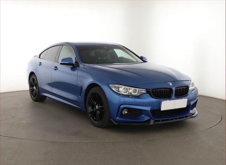 BMW Řada 4 - hlavní foto