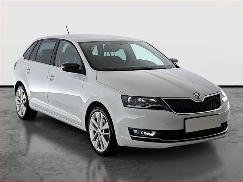 Škoda Rapid - hlavní foto