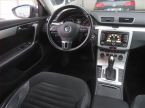 Volkswagen Passat - fotka číslo 5