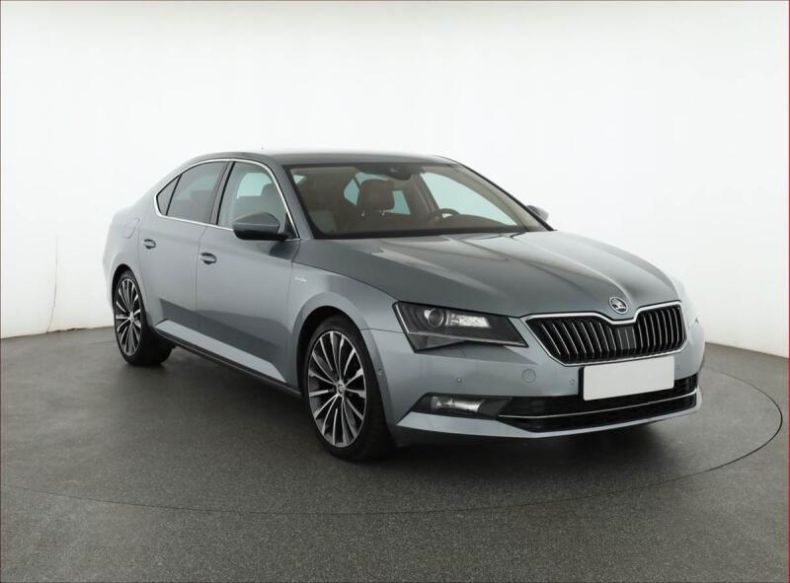 Škoda Superb - hlavní fotka inzerátu