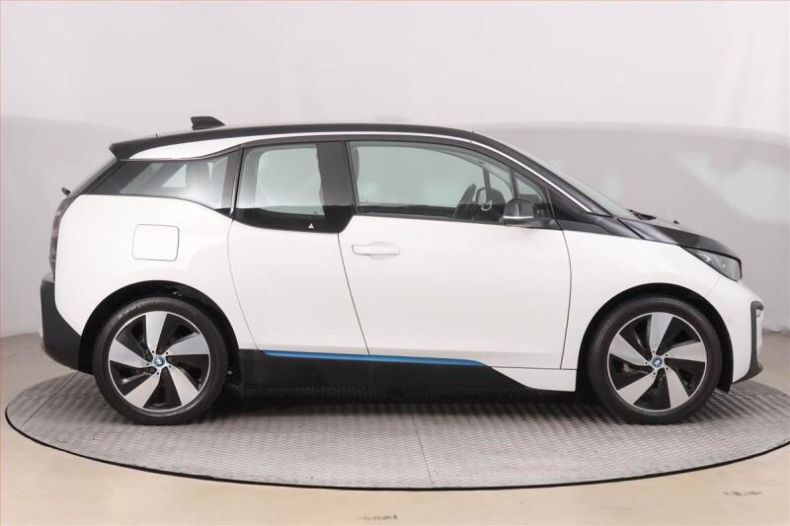 BMW i3 - hlavní fotka