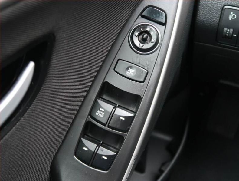 Hyundai i30 - hlavní fotka