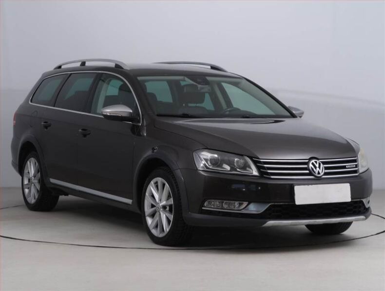 Volkswagen Passat - hlavní foto