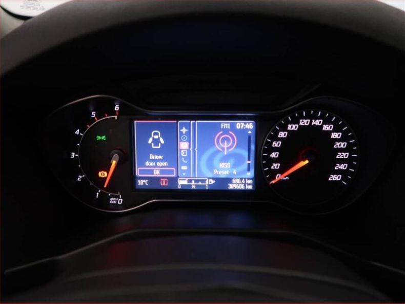 Ford Mondeo - hlavní fotka