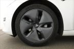 Tesla Model 3 - fotka číslo 11