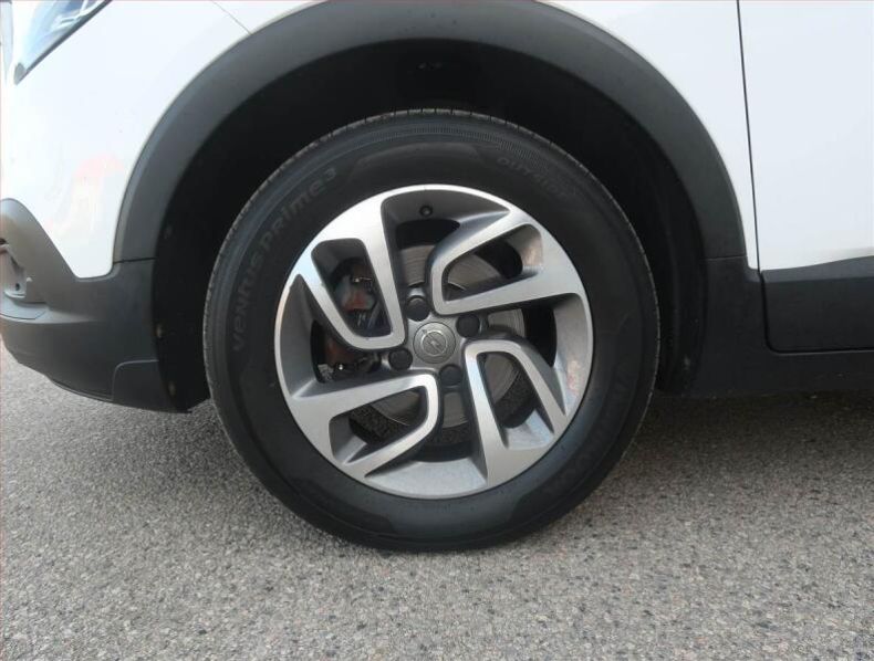 Opel Crossland X - hlavní fotka