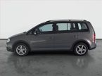 Volkswagen Touran - fotka číslo 2