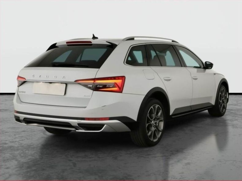 Škoda Superb - hlavní fotka